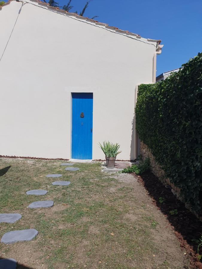 La Maison De Jeanne Lesparre-Médoc Buitenkant foto